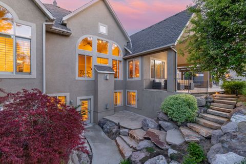 Tiny photo for 2312 W GALLANT FOX CT S, South Jordan, UT 84095 (MLS # 2154004)