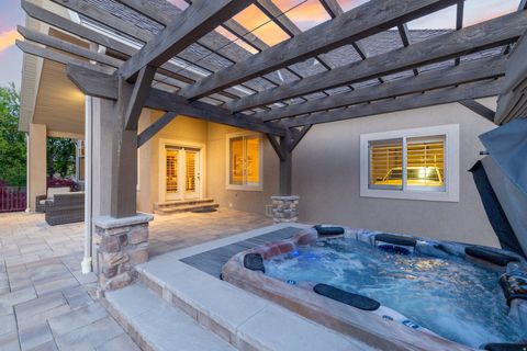 Tiny photo for 2312 W GALLANT FOX CT S, South Jordan, UT 84095 (MLS # 2154004)