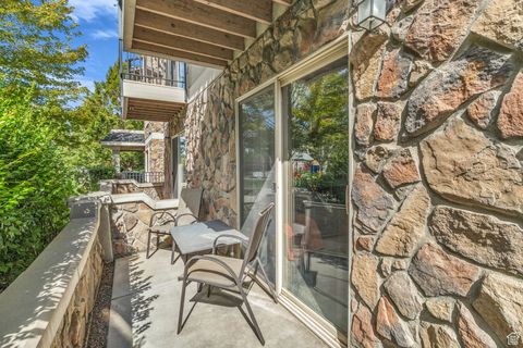 Tiny photo for 1230 E PRIVET DR #103, Cottonwood Heights, UT 84121 (MLS # 2114777)