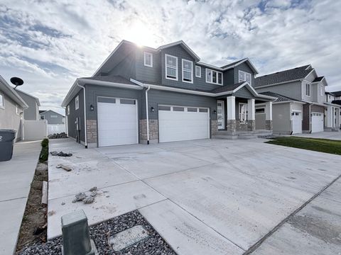 Tiny photo for 153 W HACKBERRY RD, Vineyard, UT 84059 (MLS # 2124126)