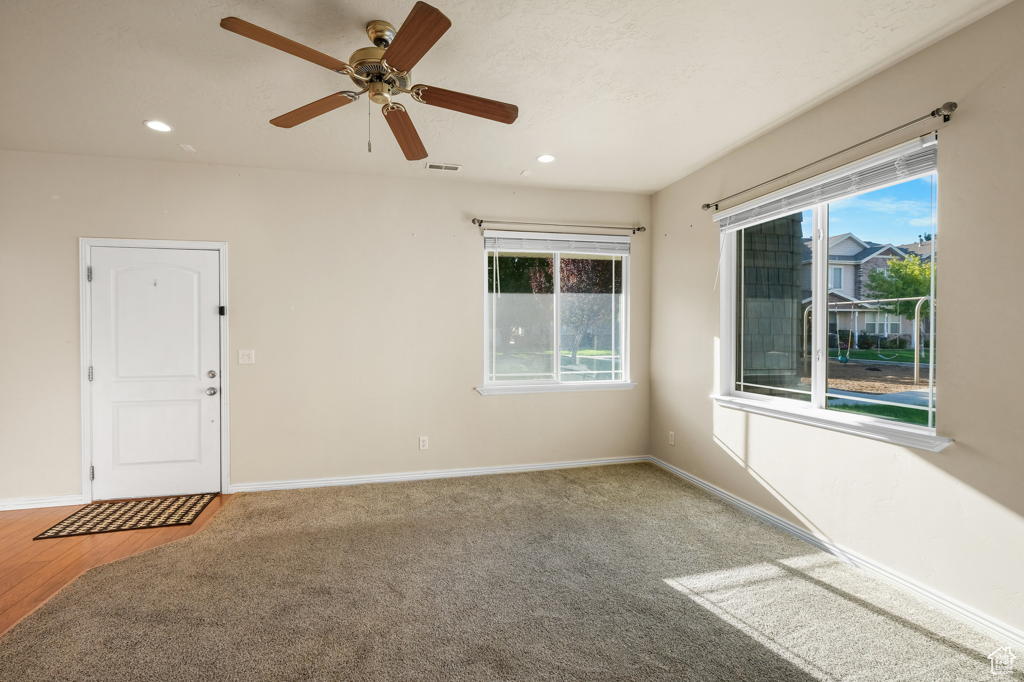 ROCKWELL CONDO - Residential