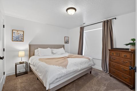 Tiny photo for 893 N 1580 E, Lehi, UT 84043 (MLS # 2147077)