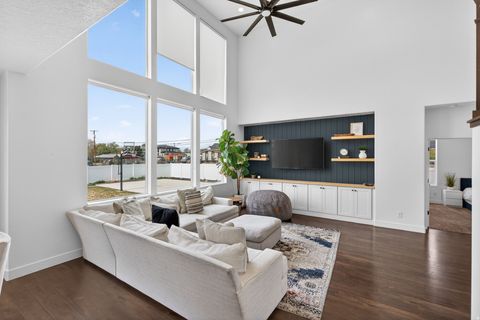 Tiny photo for 893 N 1580 E, Lehi, UT 84043 (MLS # 2147077)