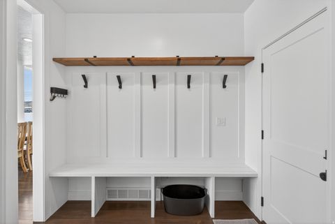 Tiny photo for 893 N 1580 E, Lehi, UT 84043 (MLS # 2147077)