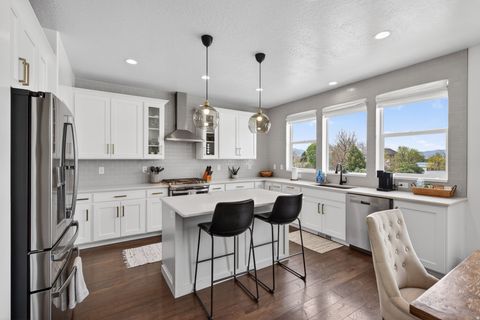 Tiny photo for 893 N 1580 E, Lehi, UT 84043 (MLS # 2147077)
