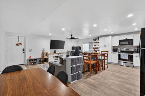 Tiny photo for 893 N 1580 E, Lehi, UT 84043 (MLS # 2147077)