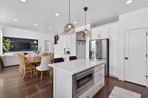 Tiny photo for 893 N 1580 E, Lehi, UT 84043 (MLS # 2147077)