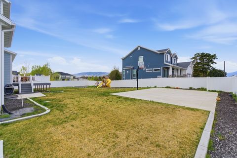 Tiny photo for 893 N 1580 E, Lehi, UT 84043 (MLS # 2147077)