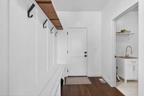 Tiny photo for 893 N 1580 E, Lehi, UT 84043 (MLS # 2147077)