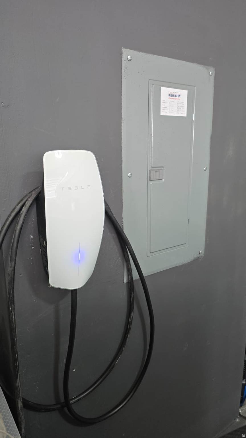 EAGLE POINT - Residential