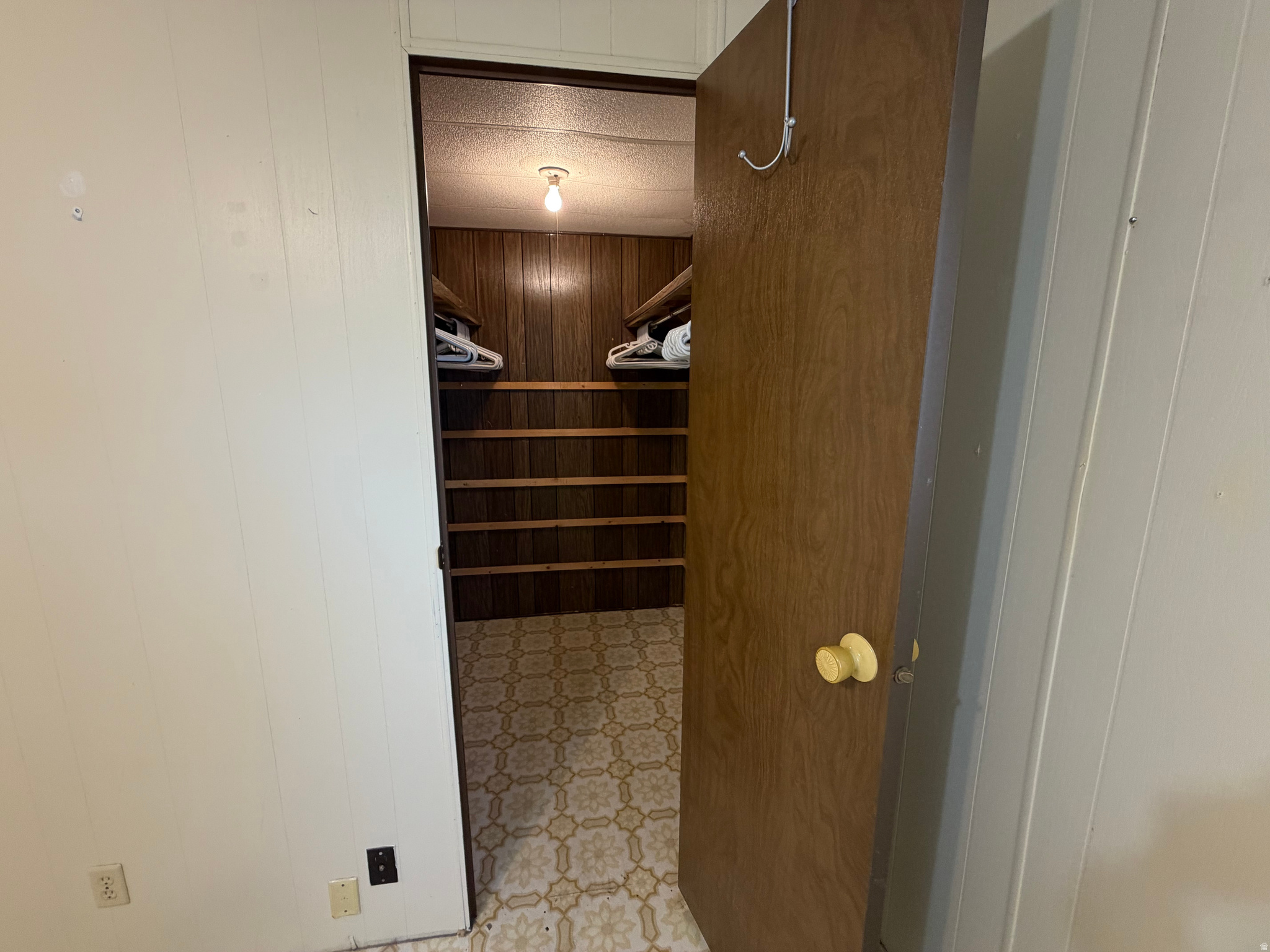 MONTE VISTA - Residential