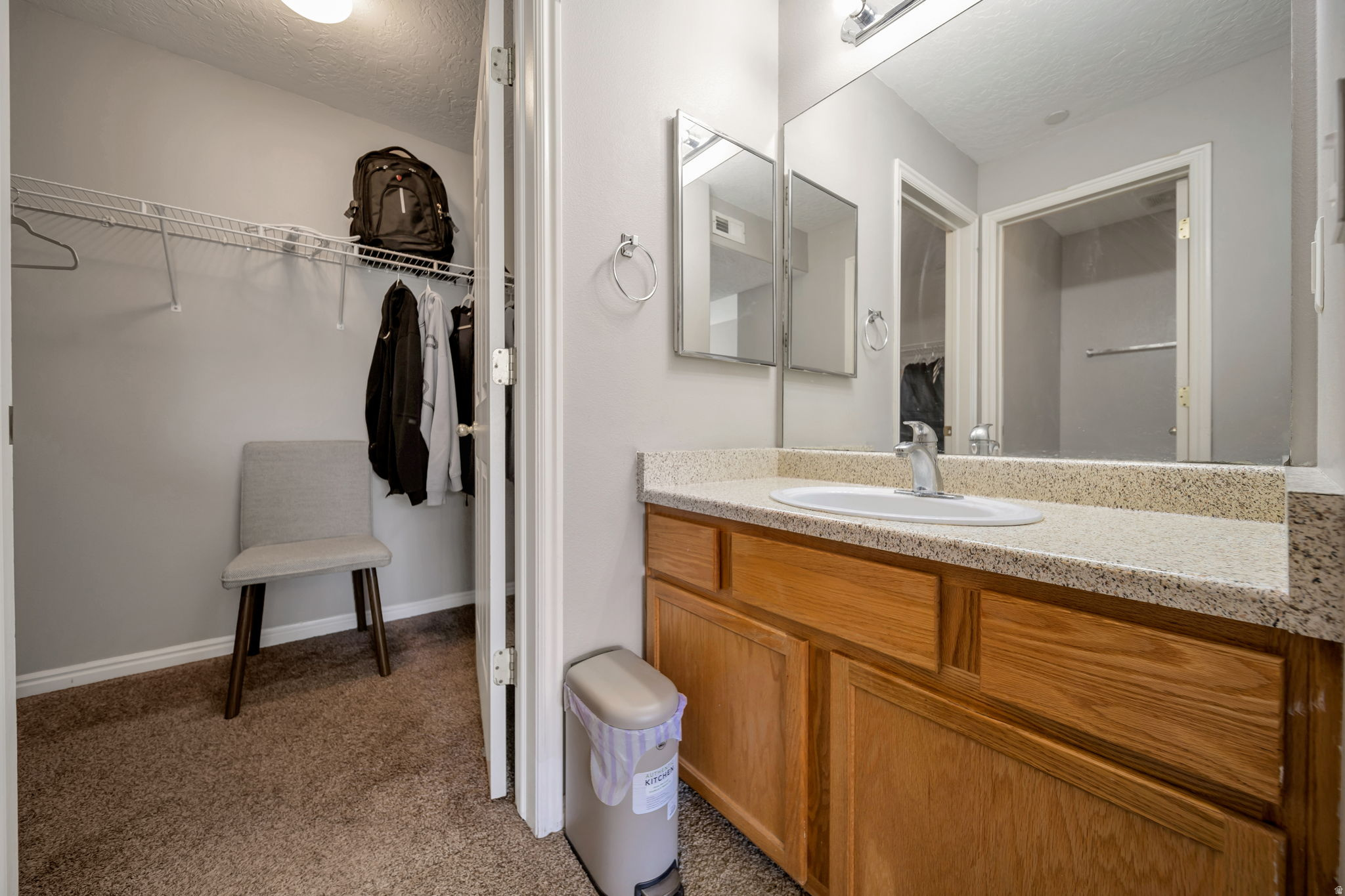 VINTAGE ON THE BLUFFS - Residential