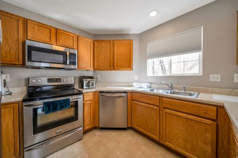 Tiny photo for 1476 W BRUNELLO DR #C-5, Bluffdale, UT 84065 (MLS # 2141944)