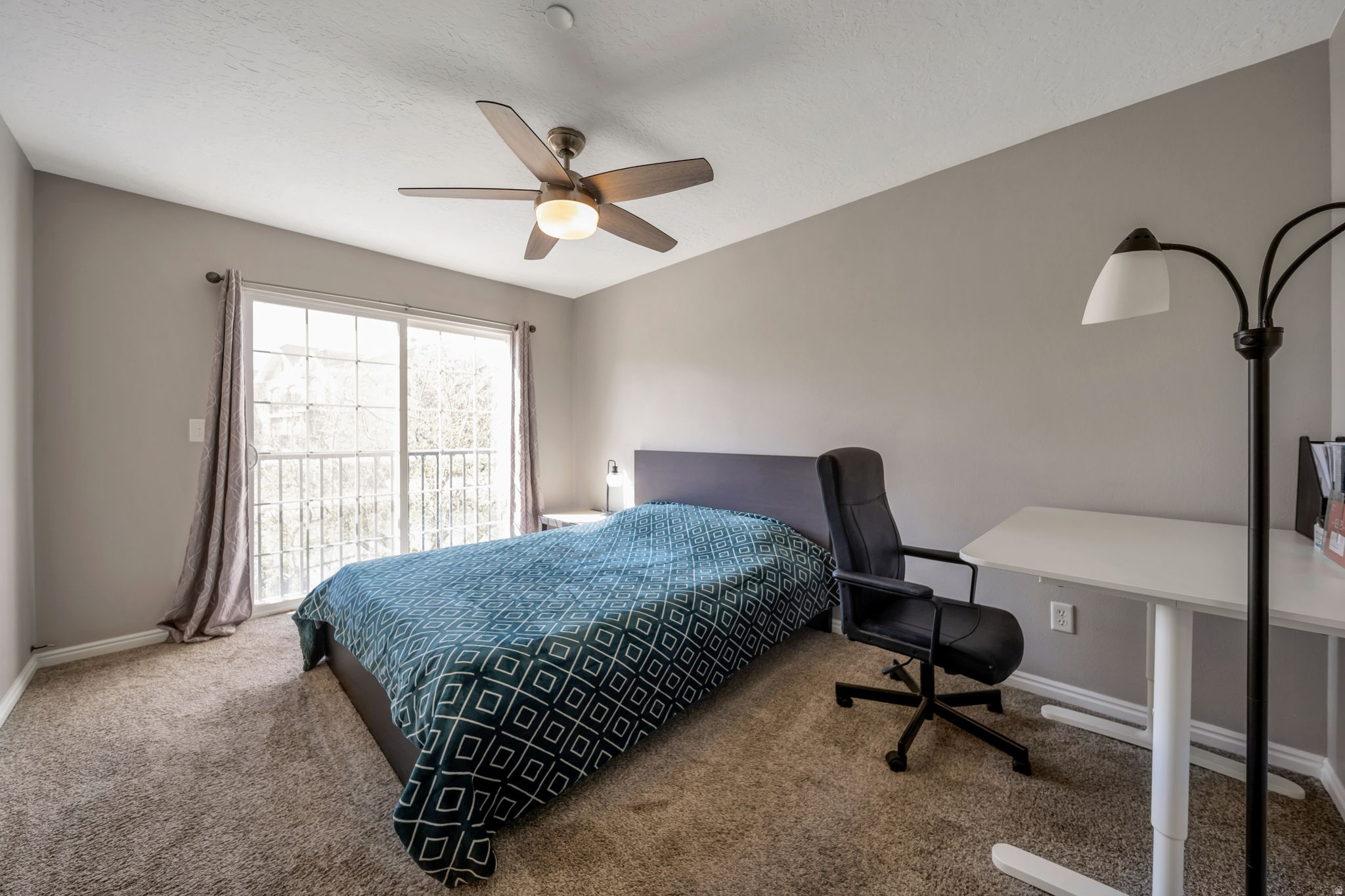 VINTAGE ON THE BLUFFS - Residential