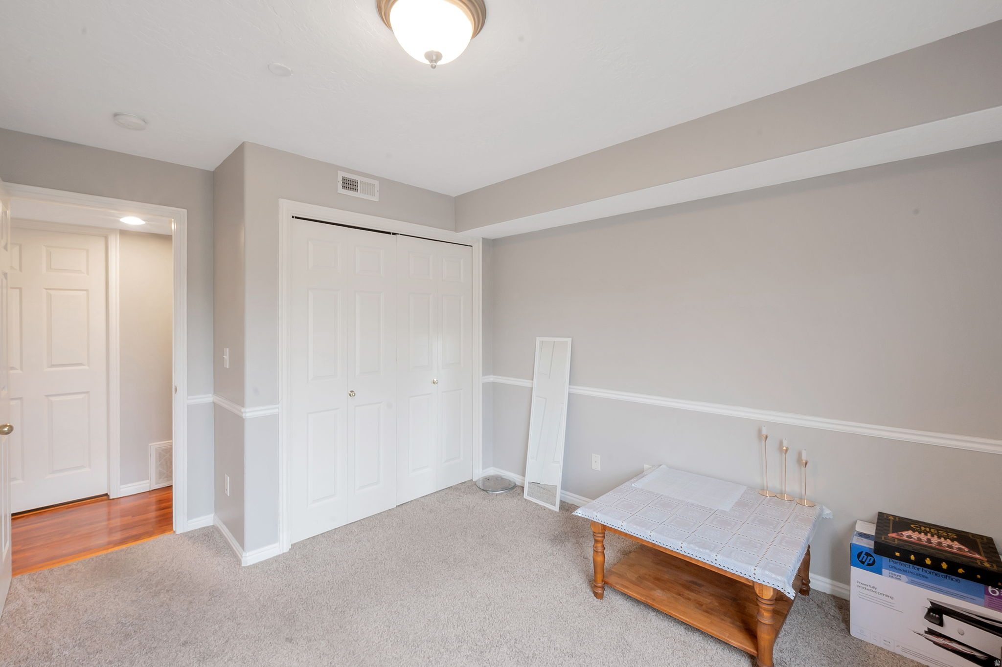 VINTAGE ON THE BLUFFS - Residential