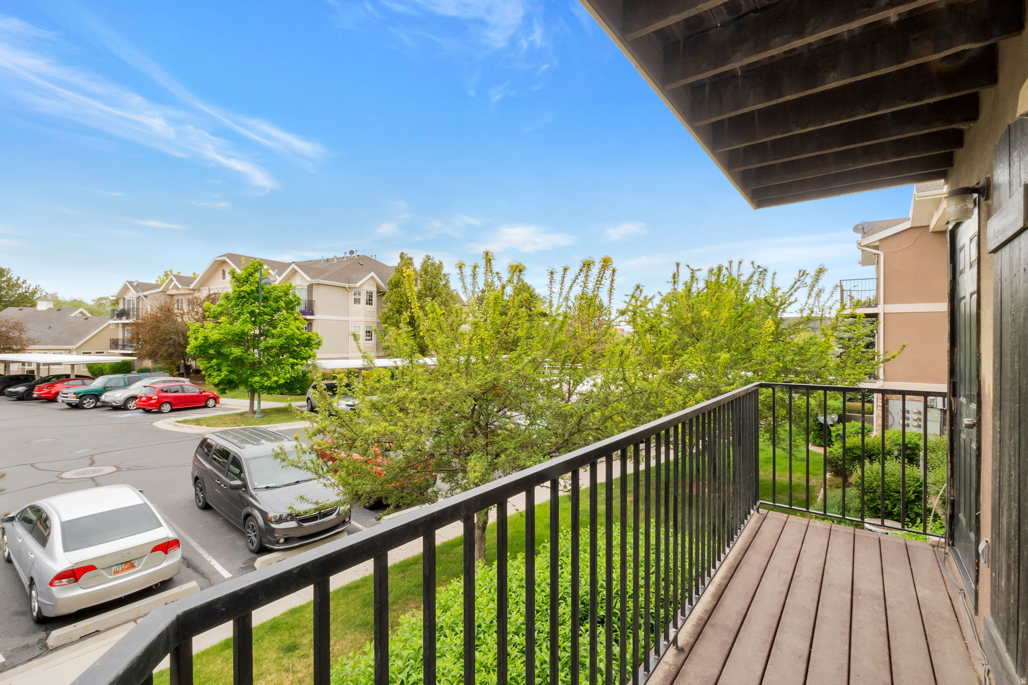 VINTAGE ON THE BLUFFS - Residential