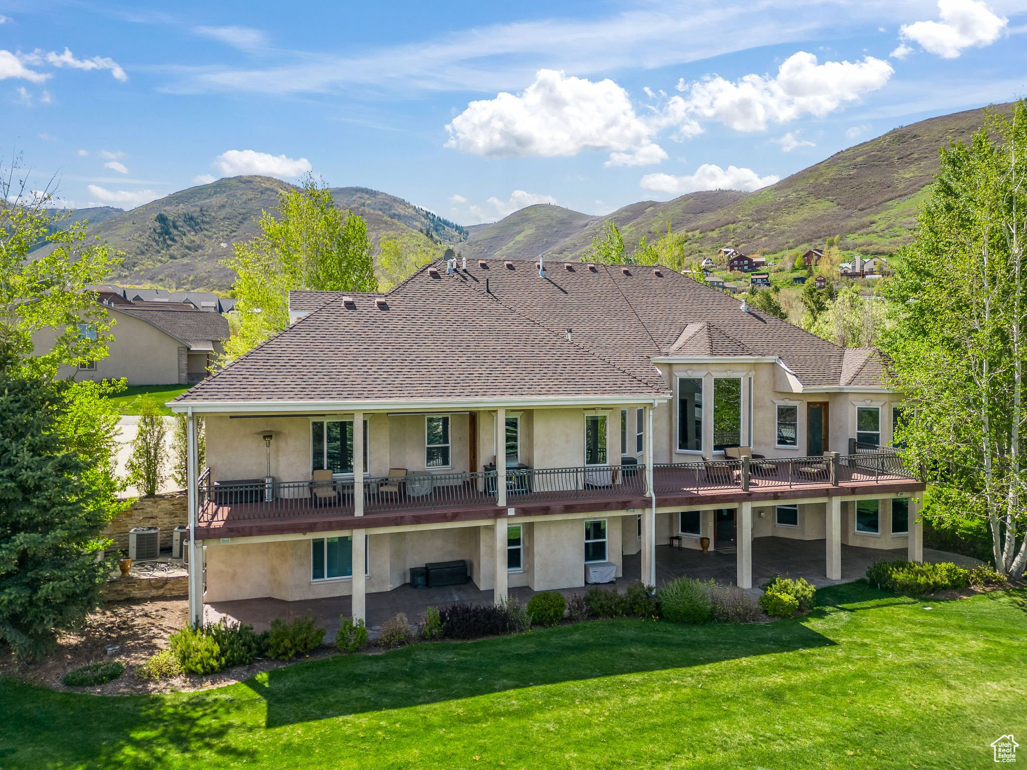 Midway, Utah 84049, United States, 7 Bedrooms Bedrooms, ,8 BathroomsBathrooms,Residential,Active,154709 Midway, Utah 84049, United States, 7 Bedrooms Bedrooms, ,8 BathroomsBathrooms,Residential,Active,154709