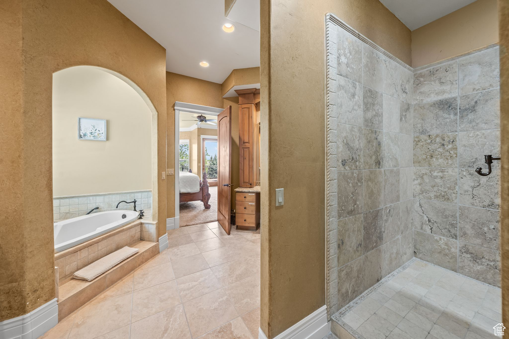 Midway, Utah 84049, United States, 7 Bedrooms Bedrooms, ,8 BathroomsBathrooms,Residential,Active,154709