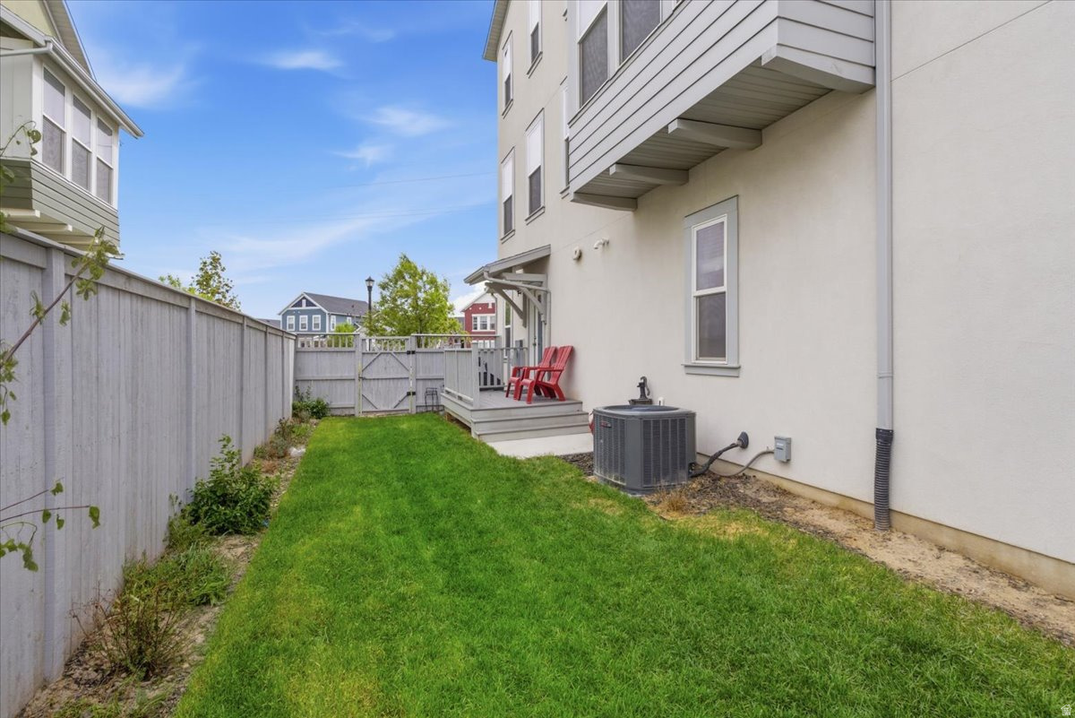 DAYBREAK - Residential