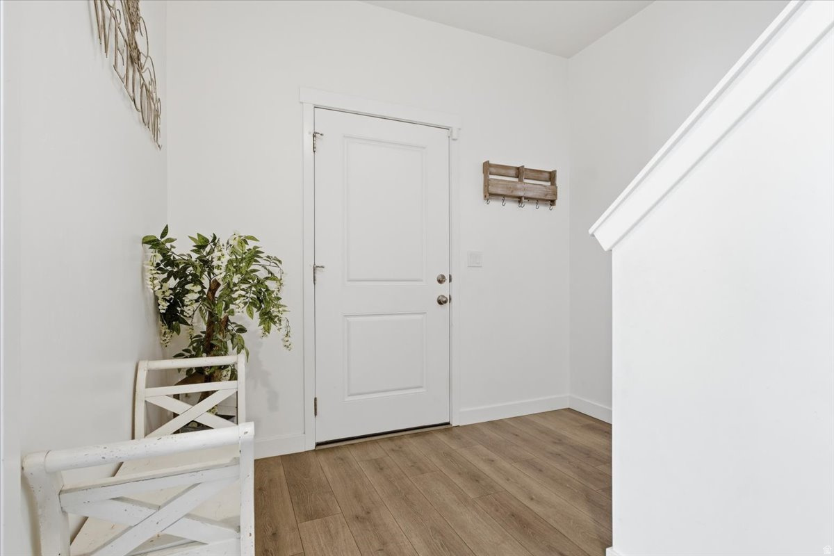 DAYBREAK - Residential