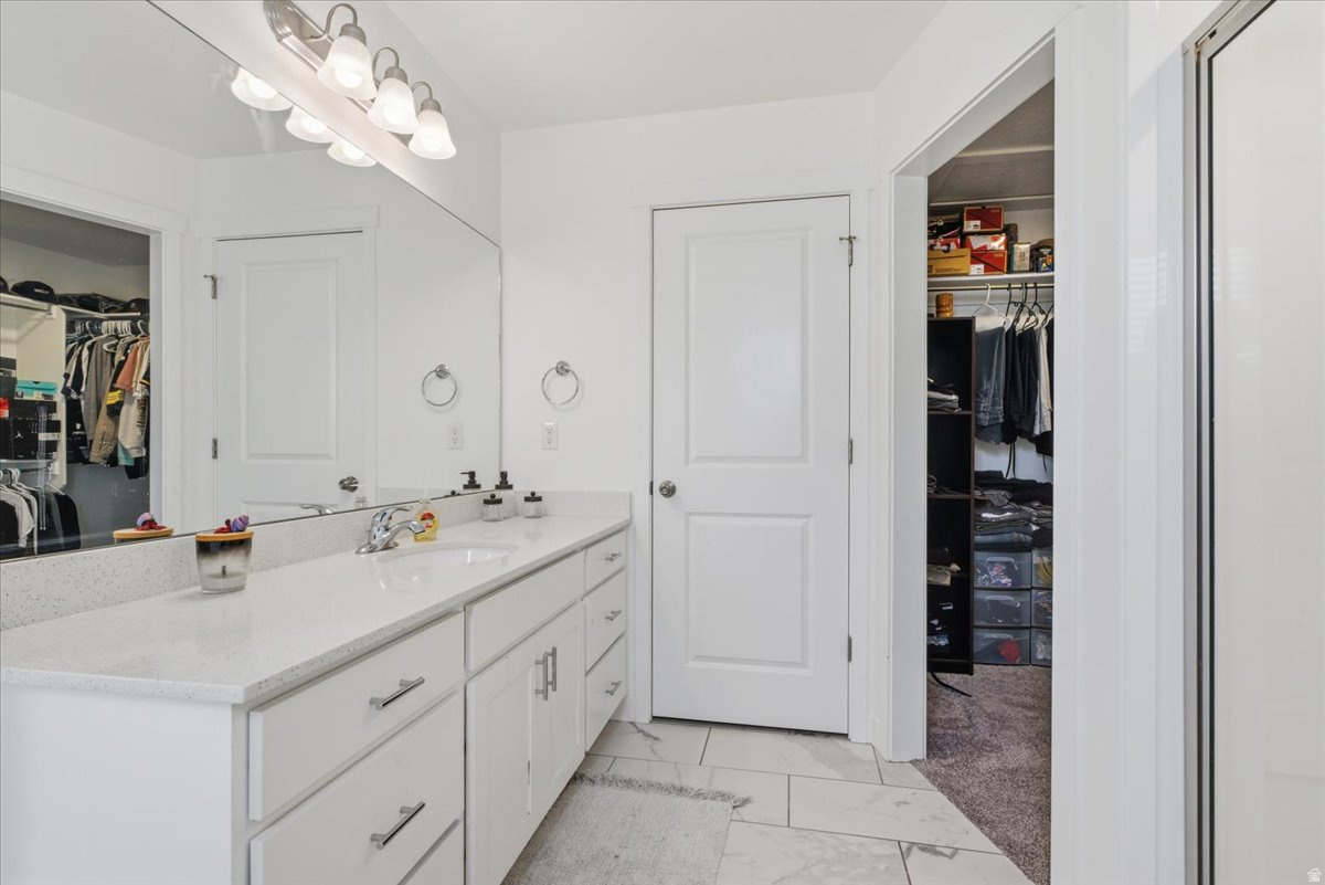 DAYBREAK - Residential