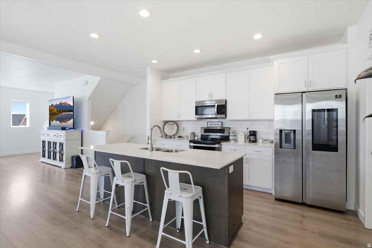 DAYBREAK - Residential