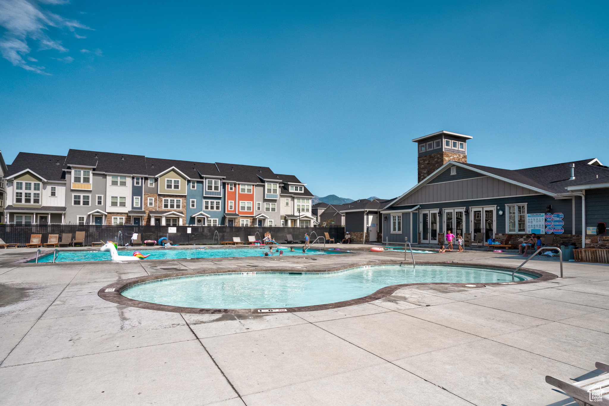 EDGEWATER AT GENEVA - Residential