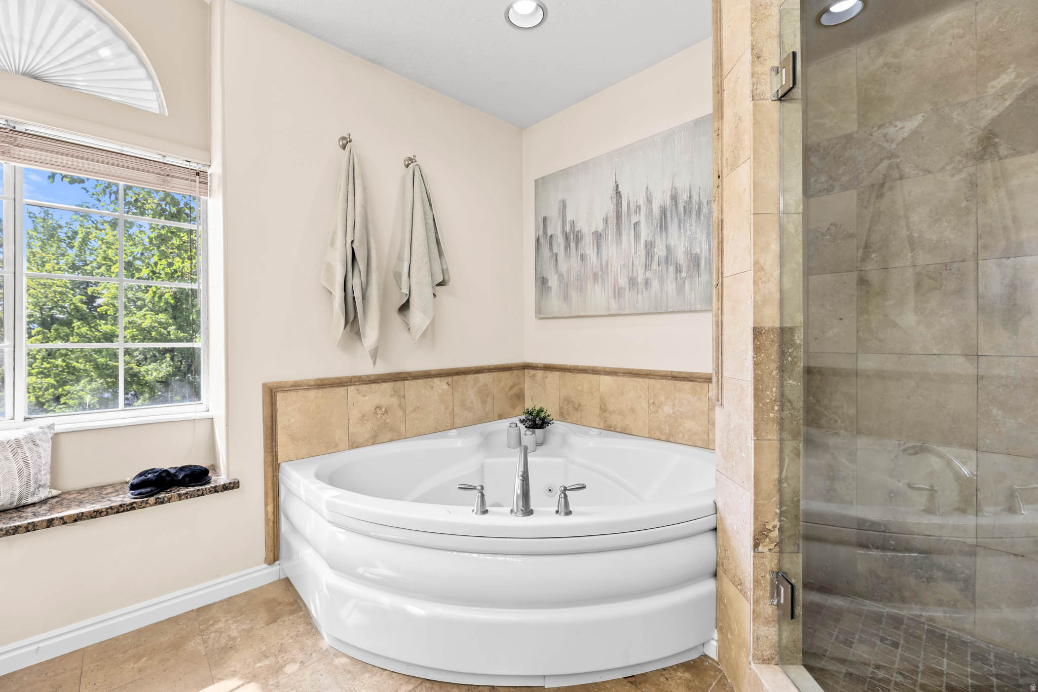 HIGH POINT - Residential