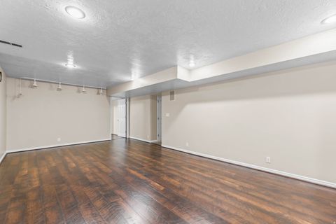 Tiny photo for 8017 S SHOWCASE LN, Sandy, UT 84094 (MLS # 2121633)