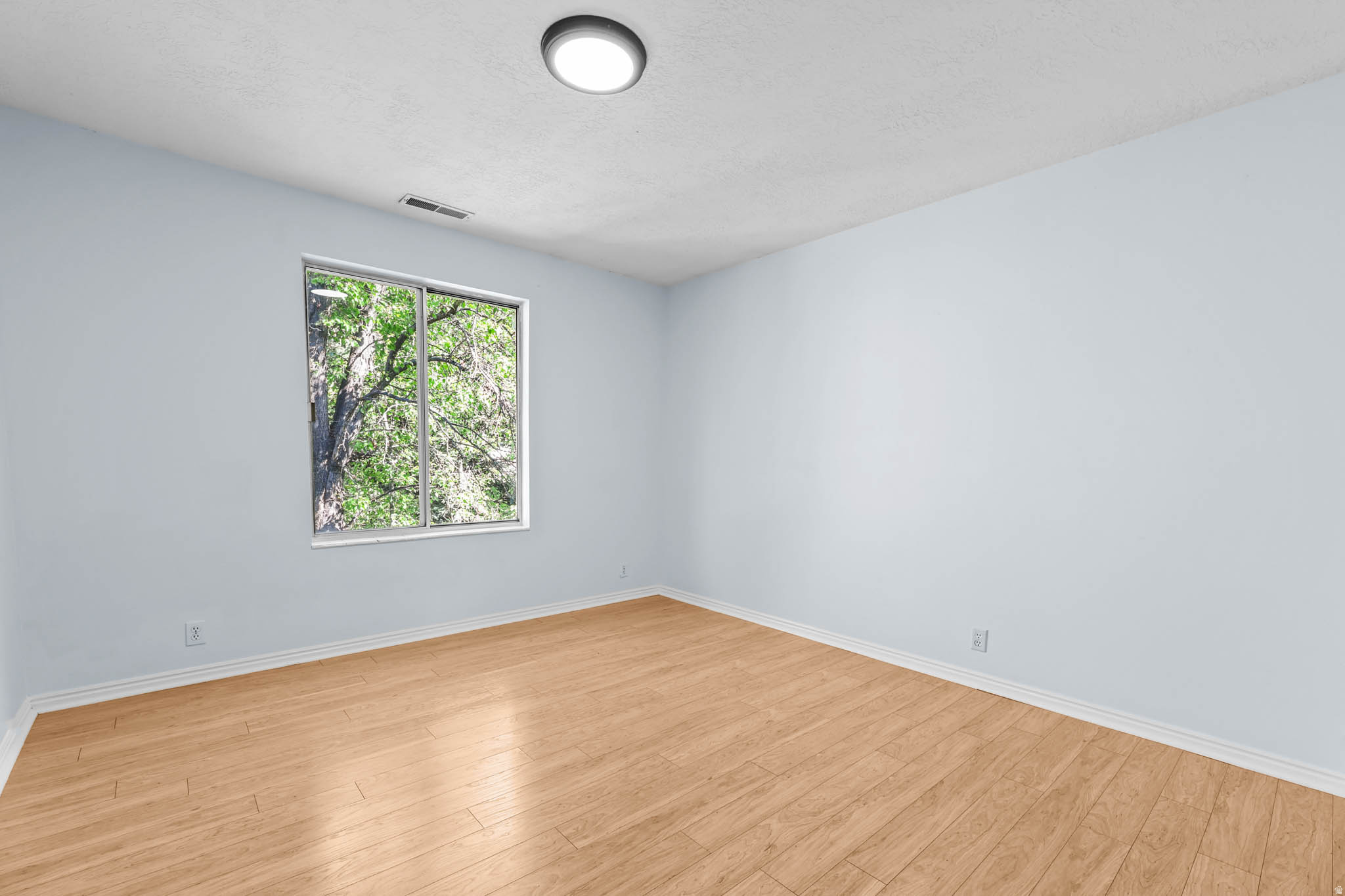 HIGH POINT - Residential