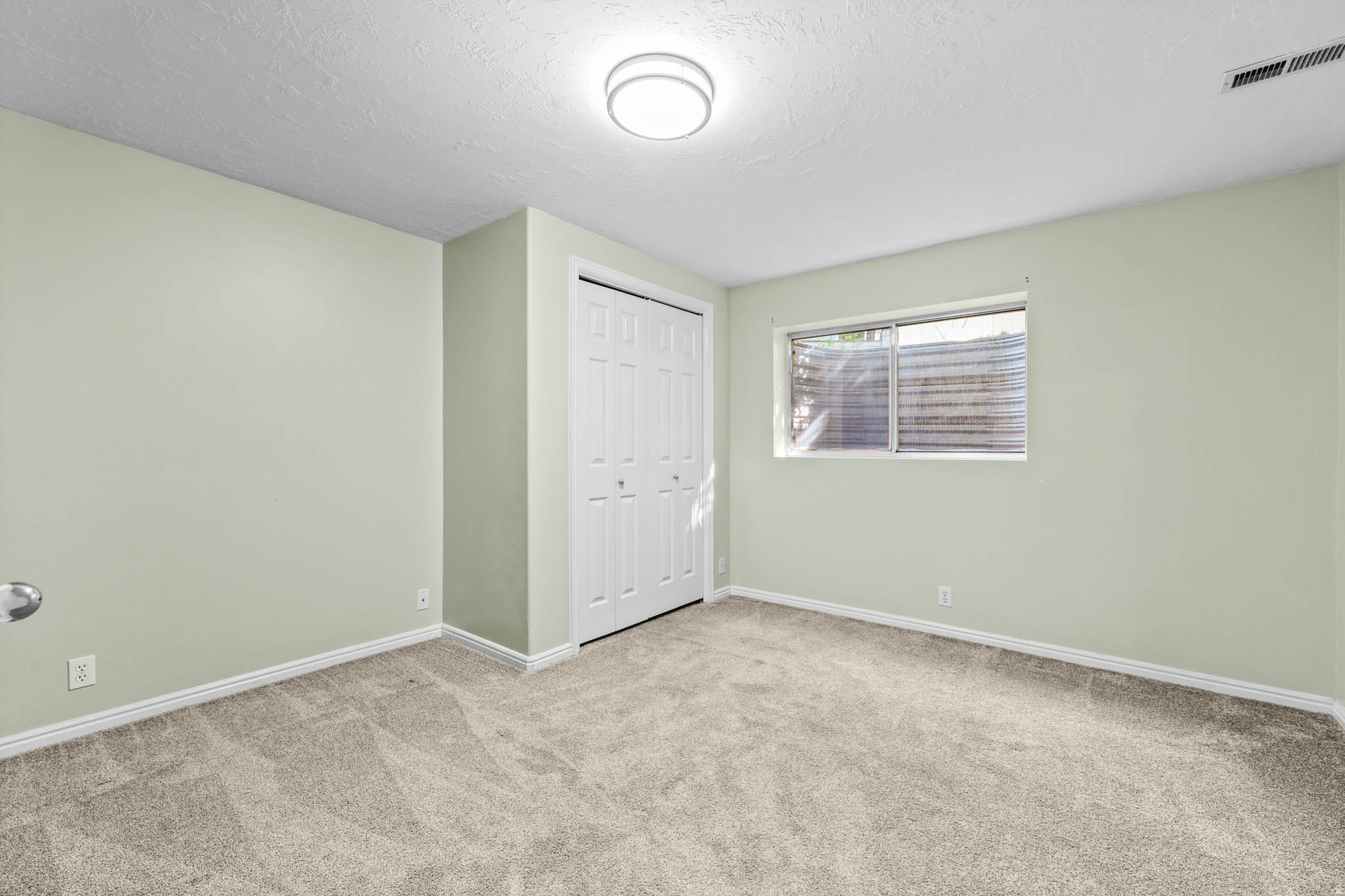 HIGH POINT - Residential