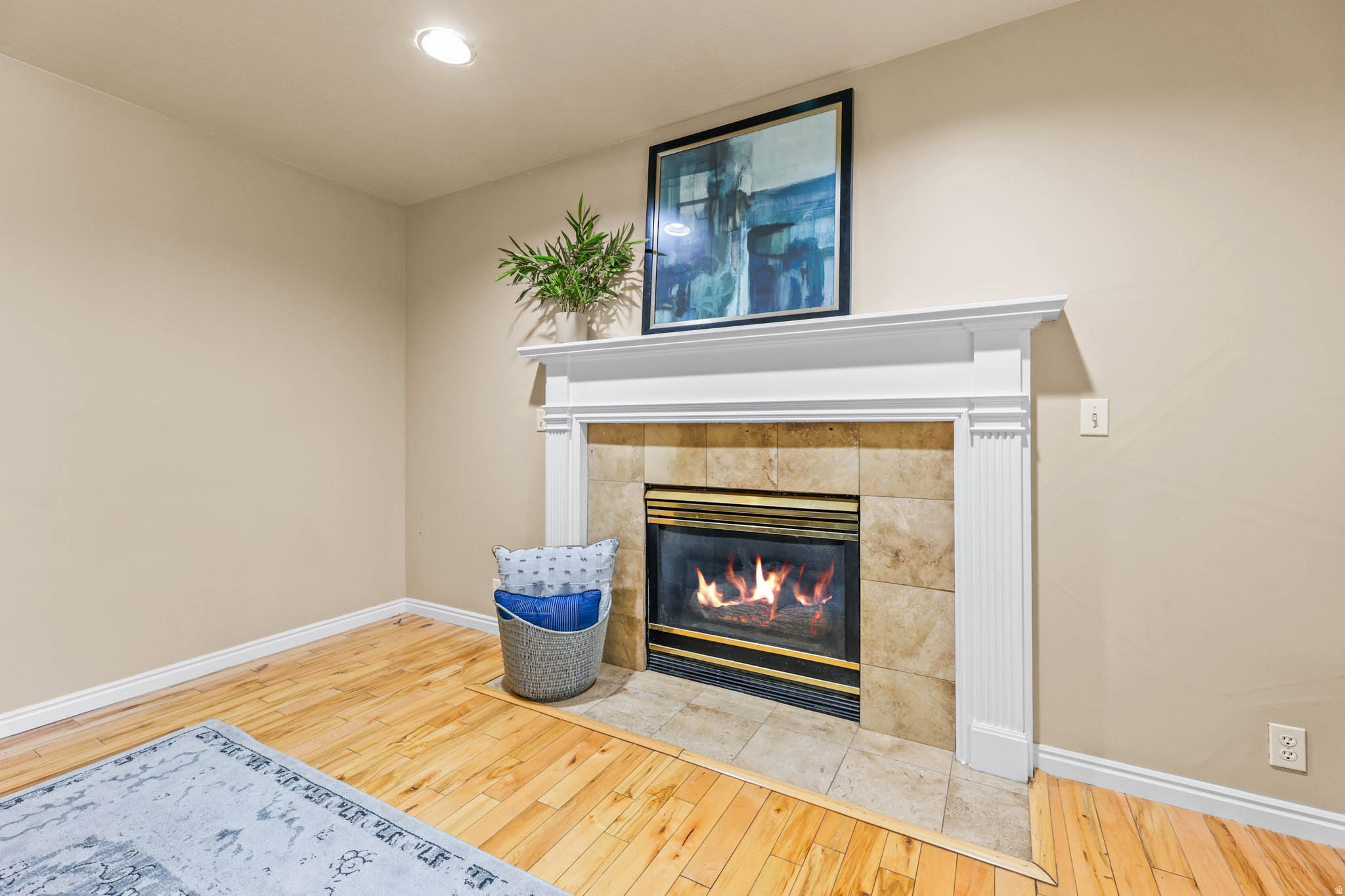 HIGH POINT - Residential