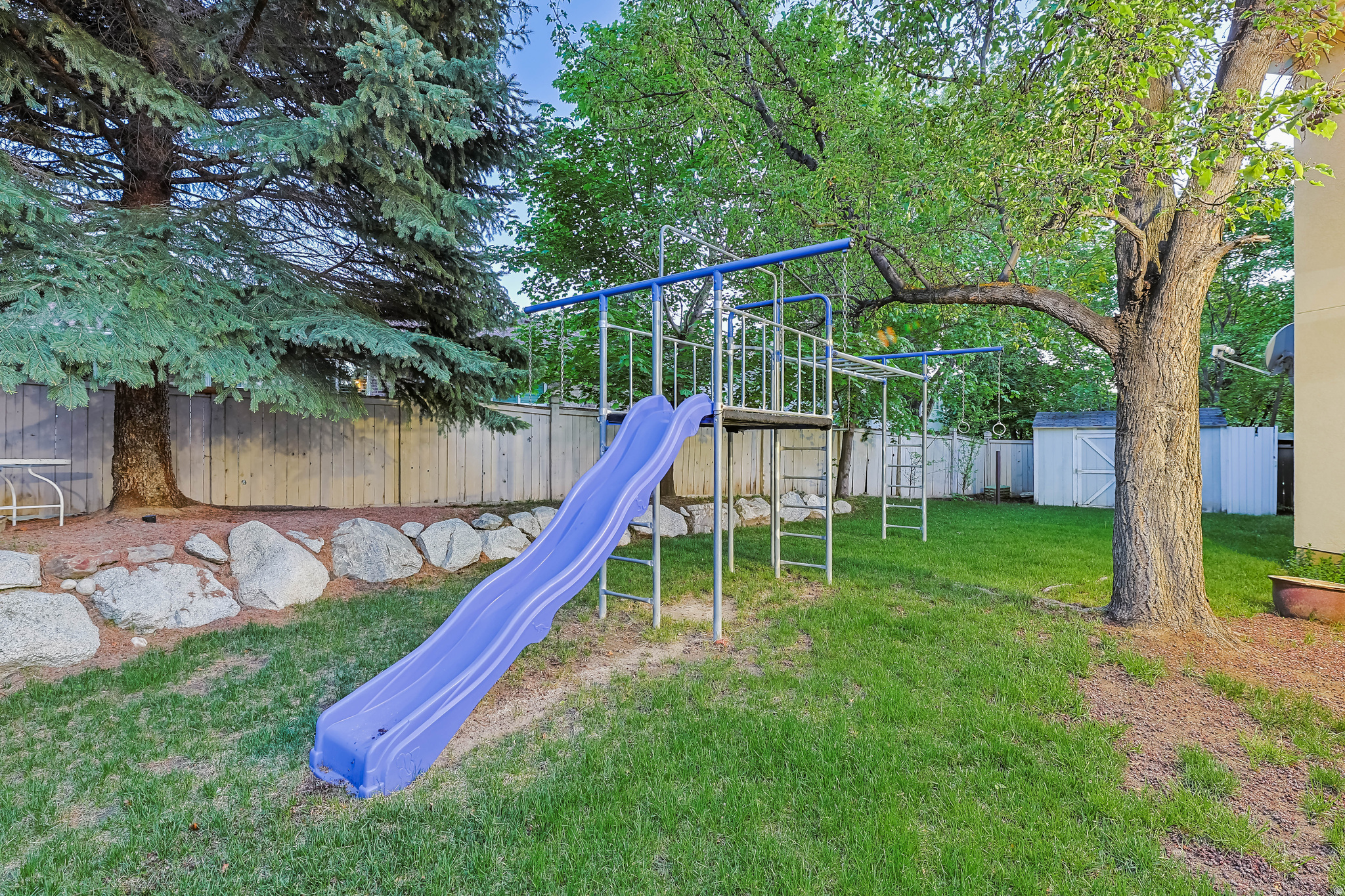 HIGH POINT - Residential