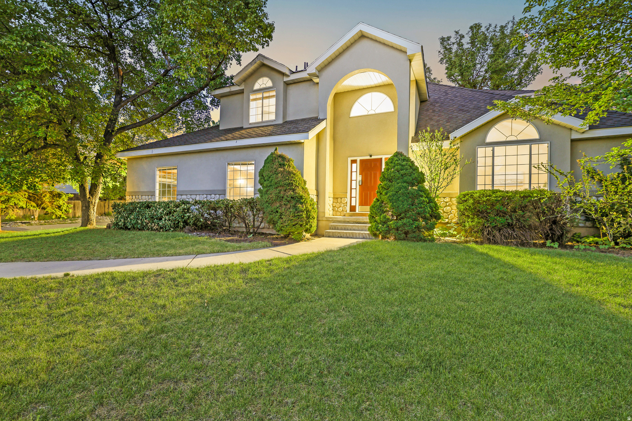 HIGH POINT - Residential