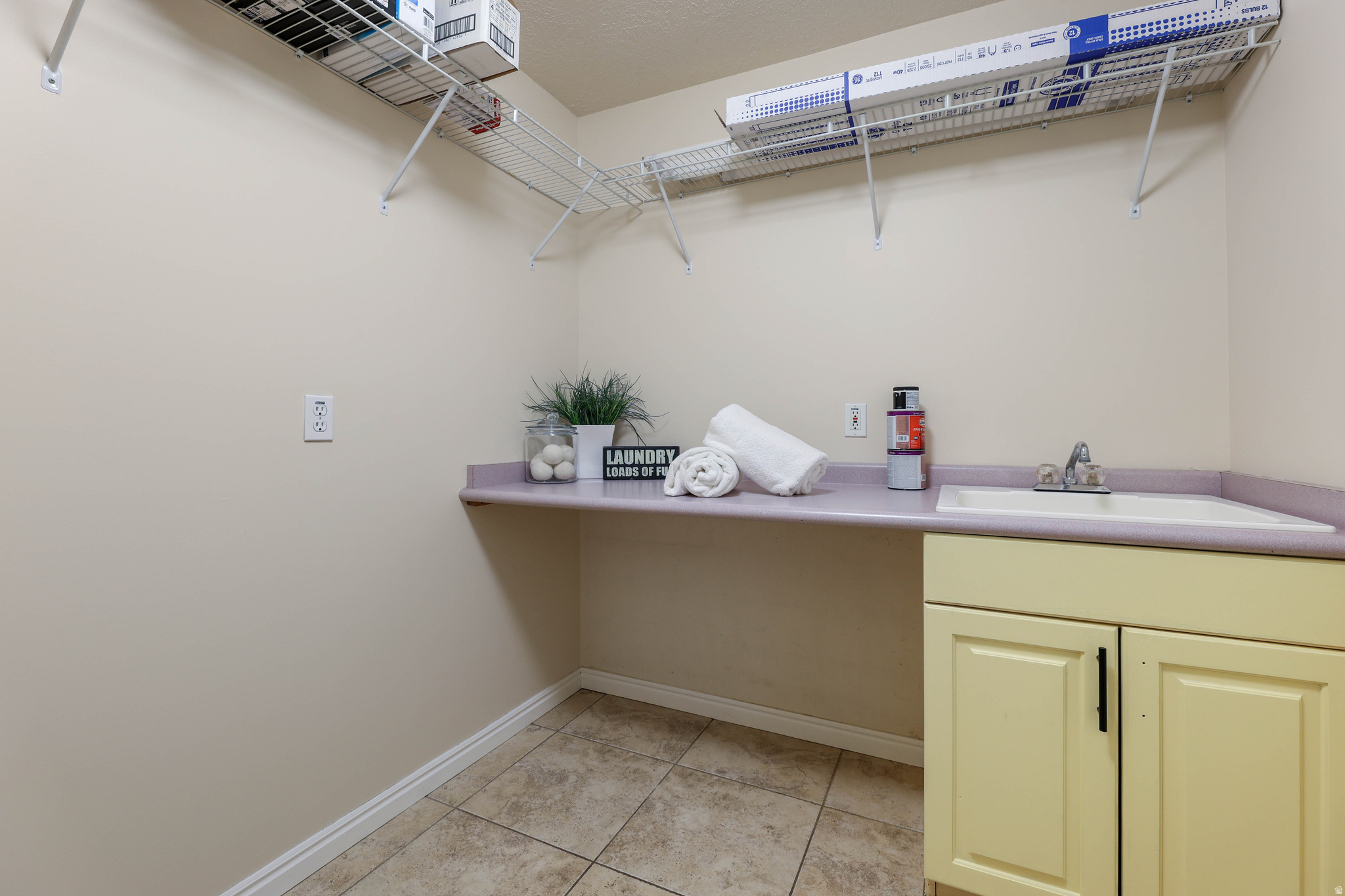 HIGH POINT - Residential