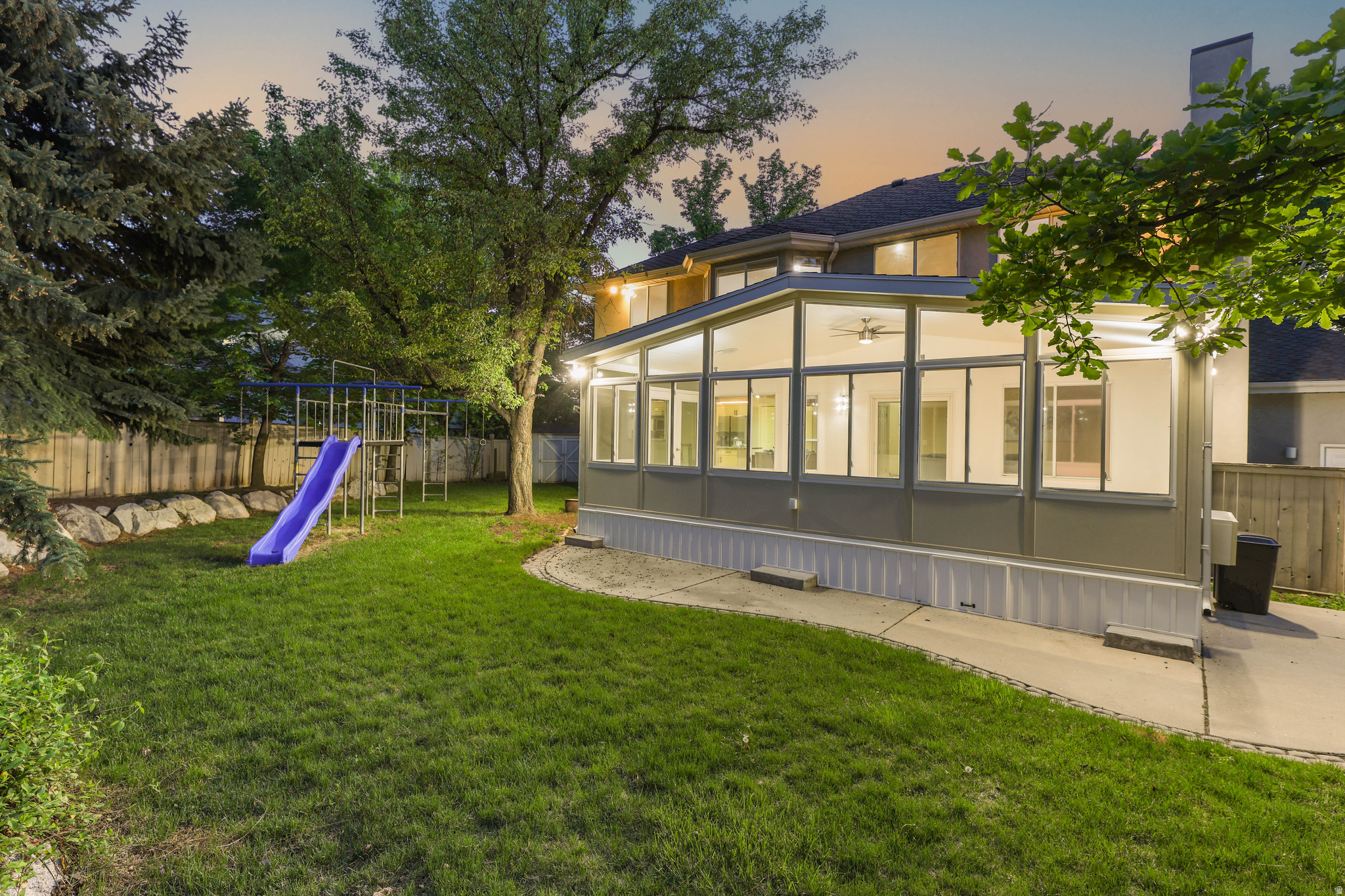 HIGH POINT - Residential