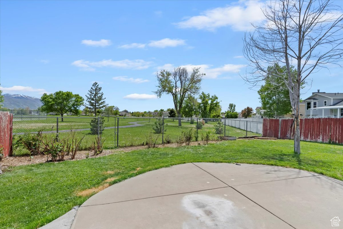 155 W 1525, Layton, Utah image 19