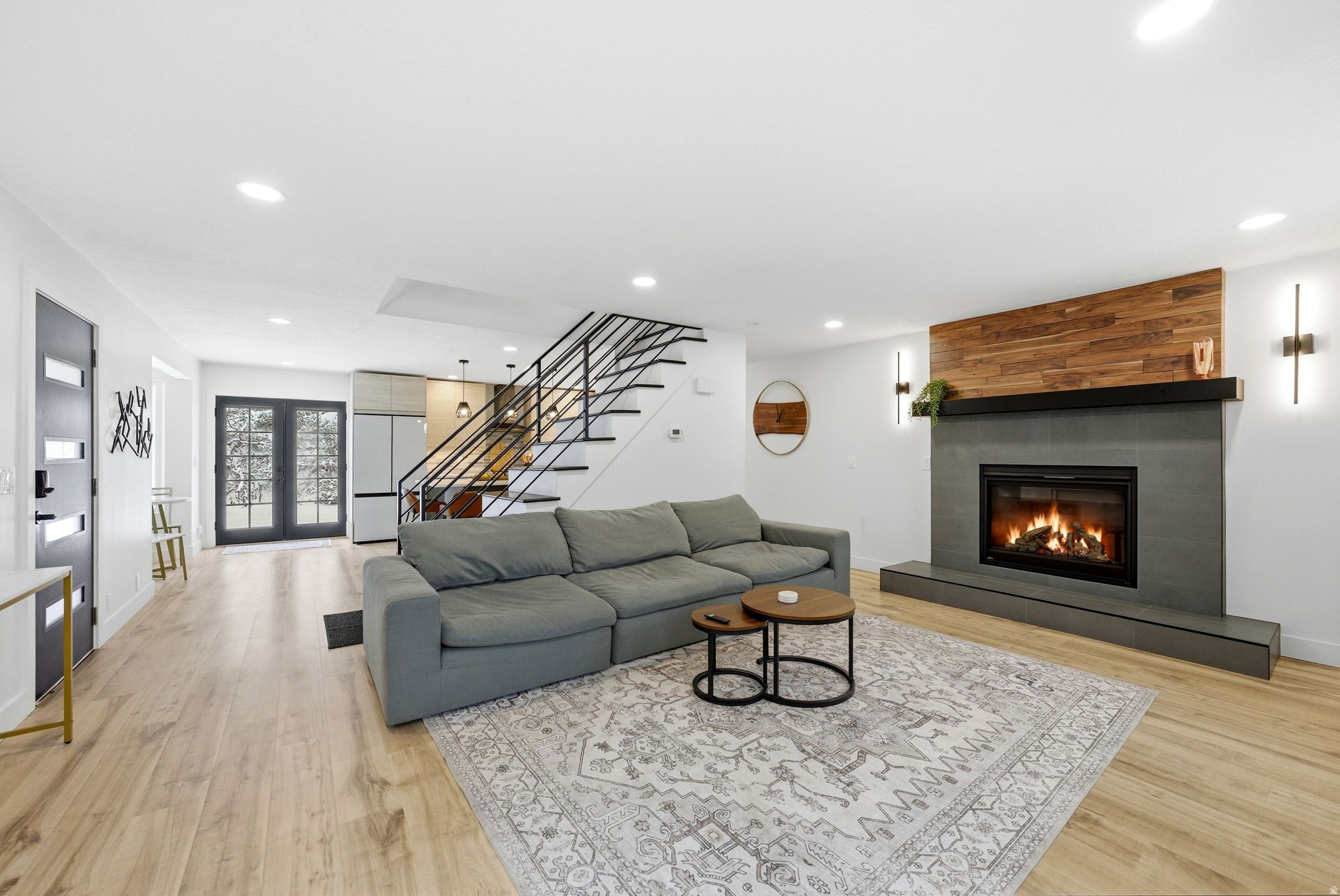 SUMMIT PARK - Residential