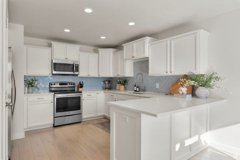 Tiny photo for 12186 S PIXIE DR, Draper, UT 84020 (MLS # 2117318)