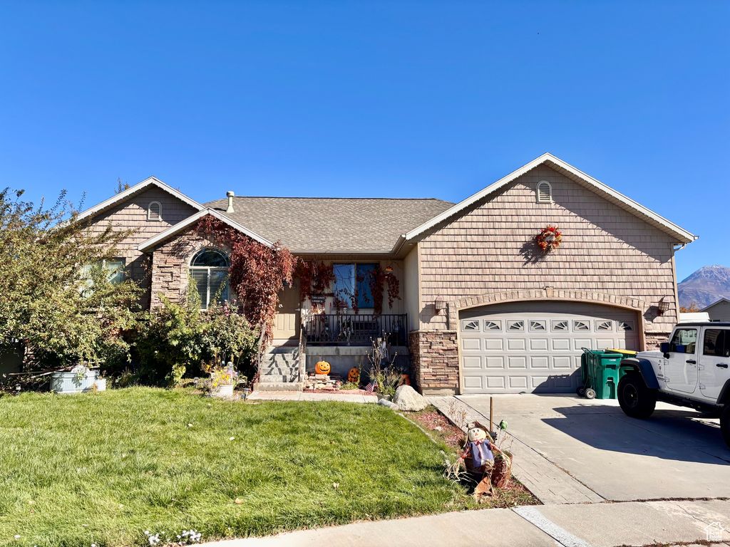 Photo of 743 S 560 W, Lehi, UT 84043 (MLS # 2118556)