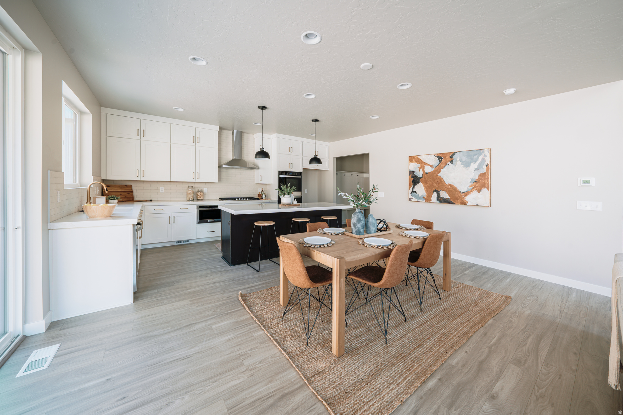 CANYON POINT - Residential