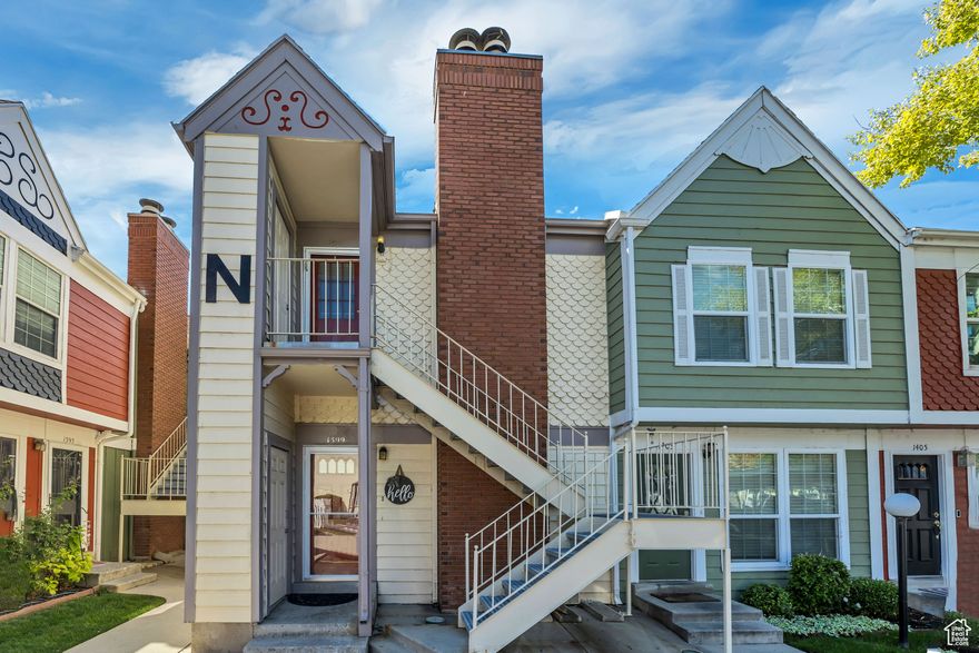 Well-maintained top-floor corner condo with vaulted ceilings and plenty of natural light. Updates throughout include the kitchen, bathroom, and new LVP flooring. Enjoy a private balcony plus a large patio storage closet. Comes with a covered parking space near the unit. Furnace and AC were replaced in 2023. Community amenities feature two pools and two spas. Convenient location close to shopping, groceries, restaurants, and quick freeway access. Square footage figures are provided as a courtesy estimate only. Buyer is advised to obtain an independent measurement.
