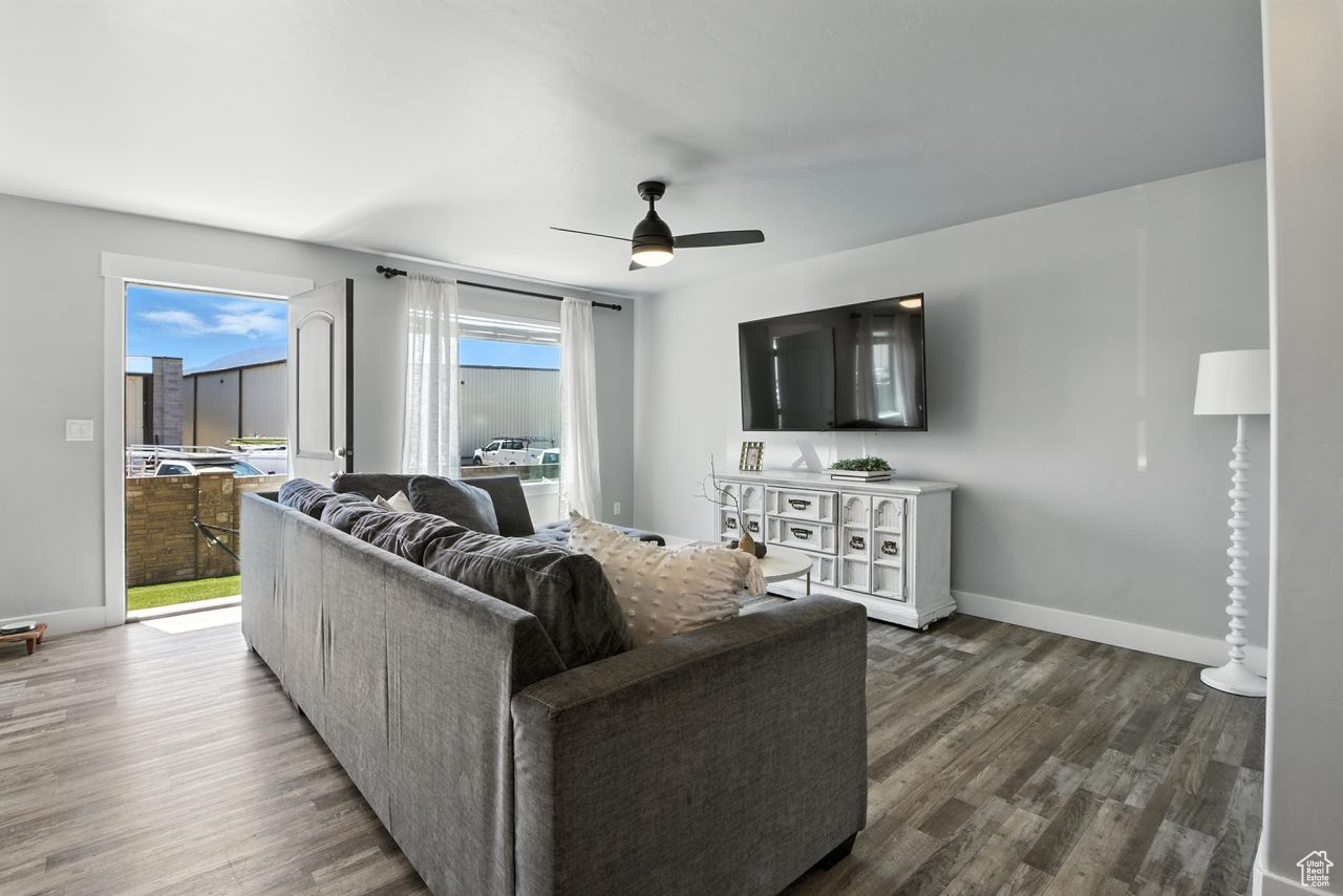 SOUTH VALLEY ESTATES - Residential