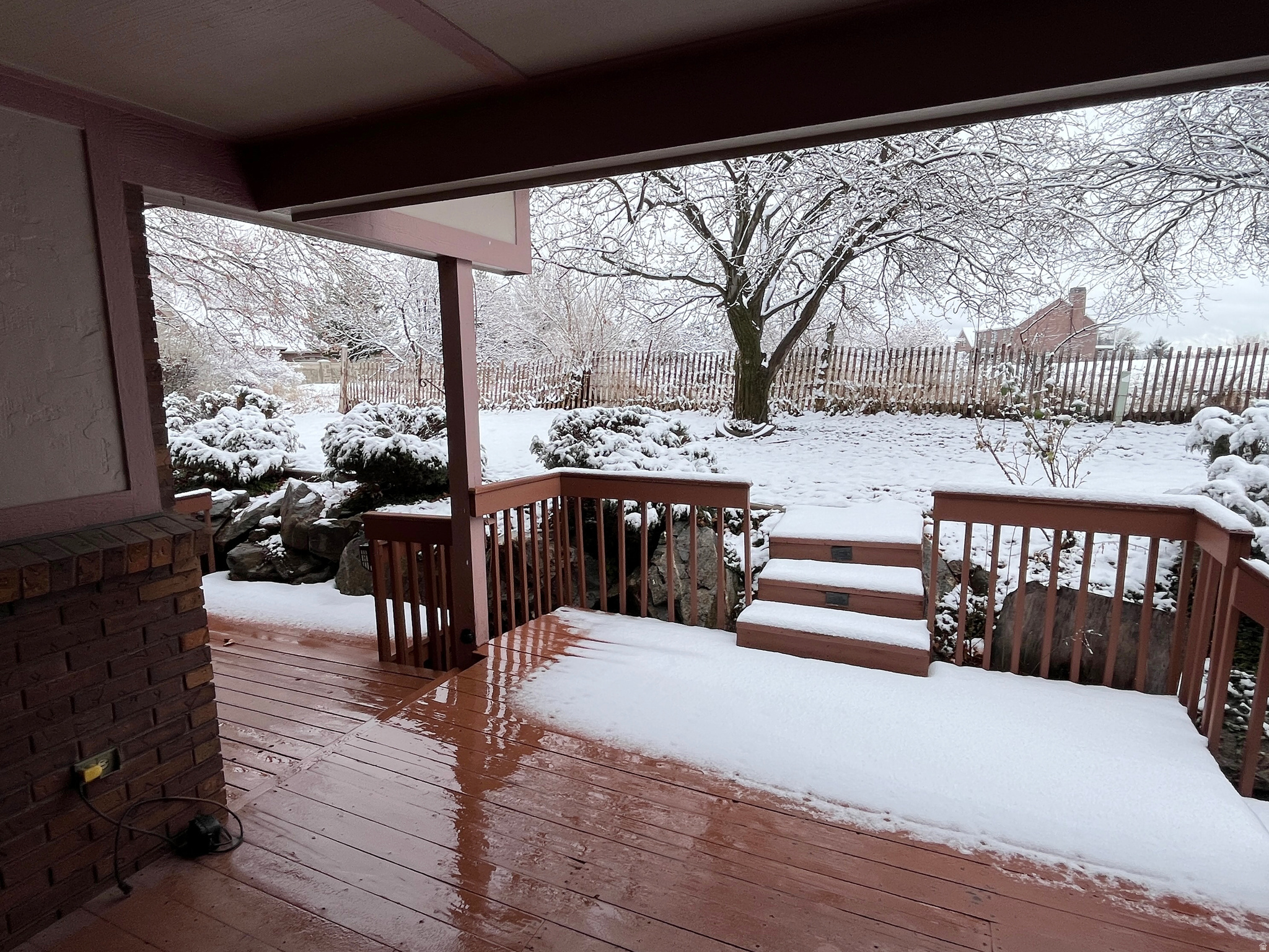 MOUNTAIN MEADOWS - Residential