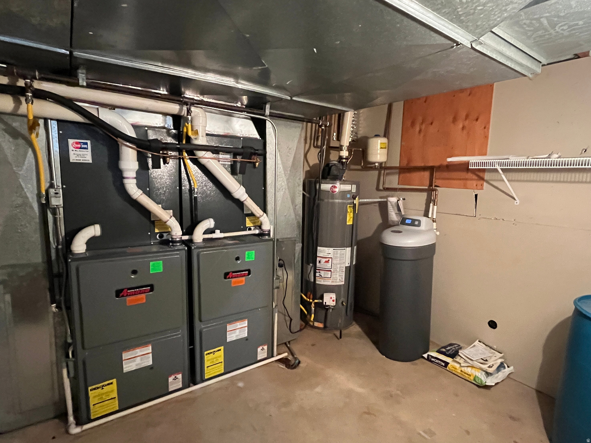 MOUNTAIN MEADOWS - Residential