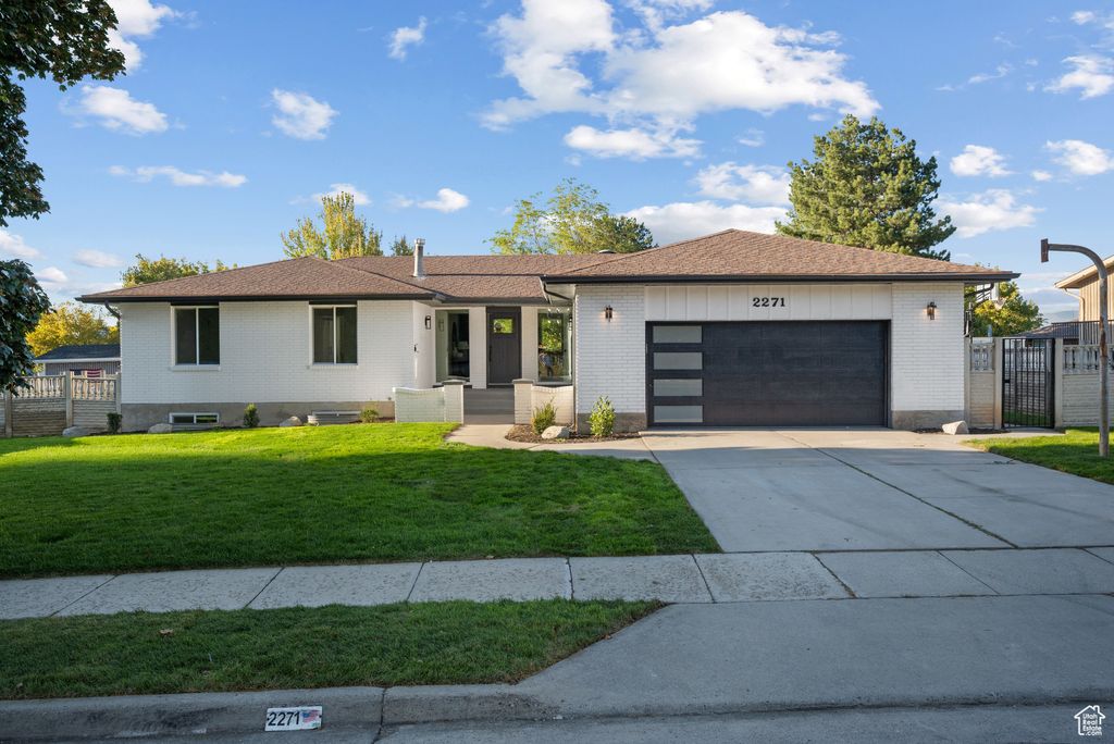 Photo of 2271 E ALTA CYN DR S, Sandy, UT 84093 (MLS # 2116210)