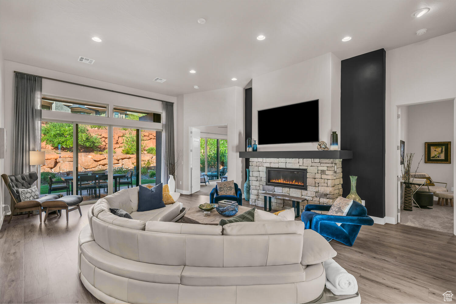 KACHINA SPRINS EAST - Residential