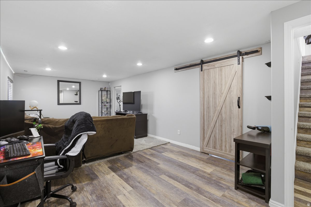 WEST MEADOWS - Residential