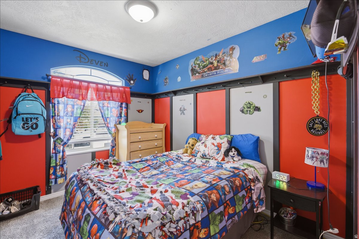 WEST MEADOWS - Residential