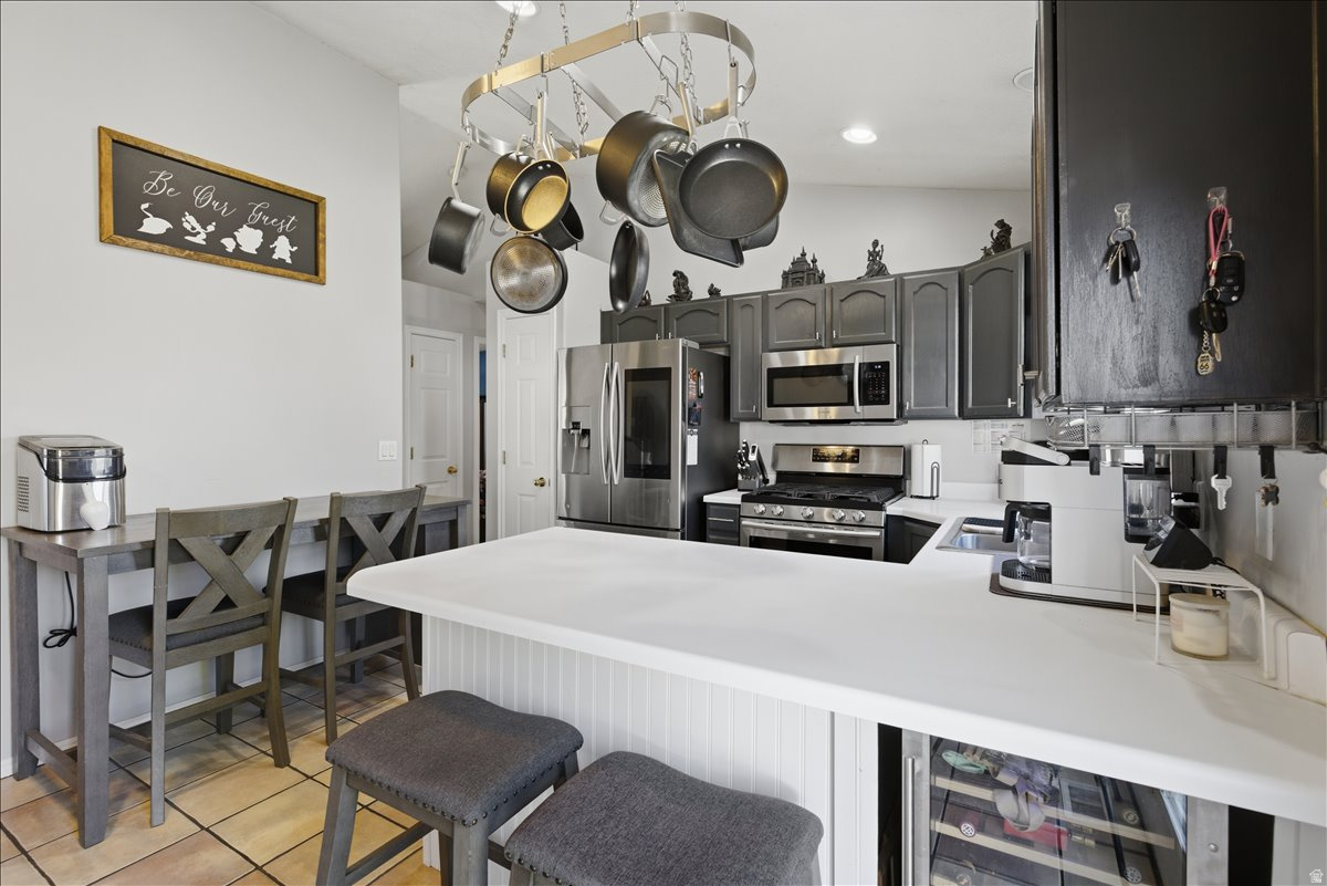 WEST MEADOWS - Residential